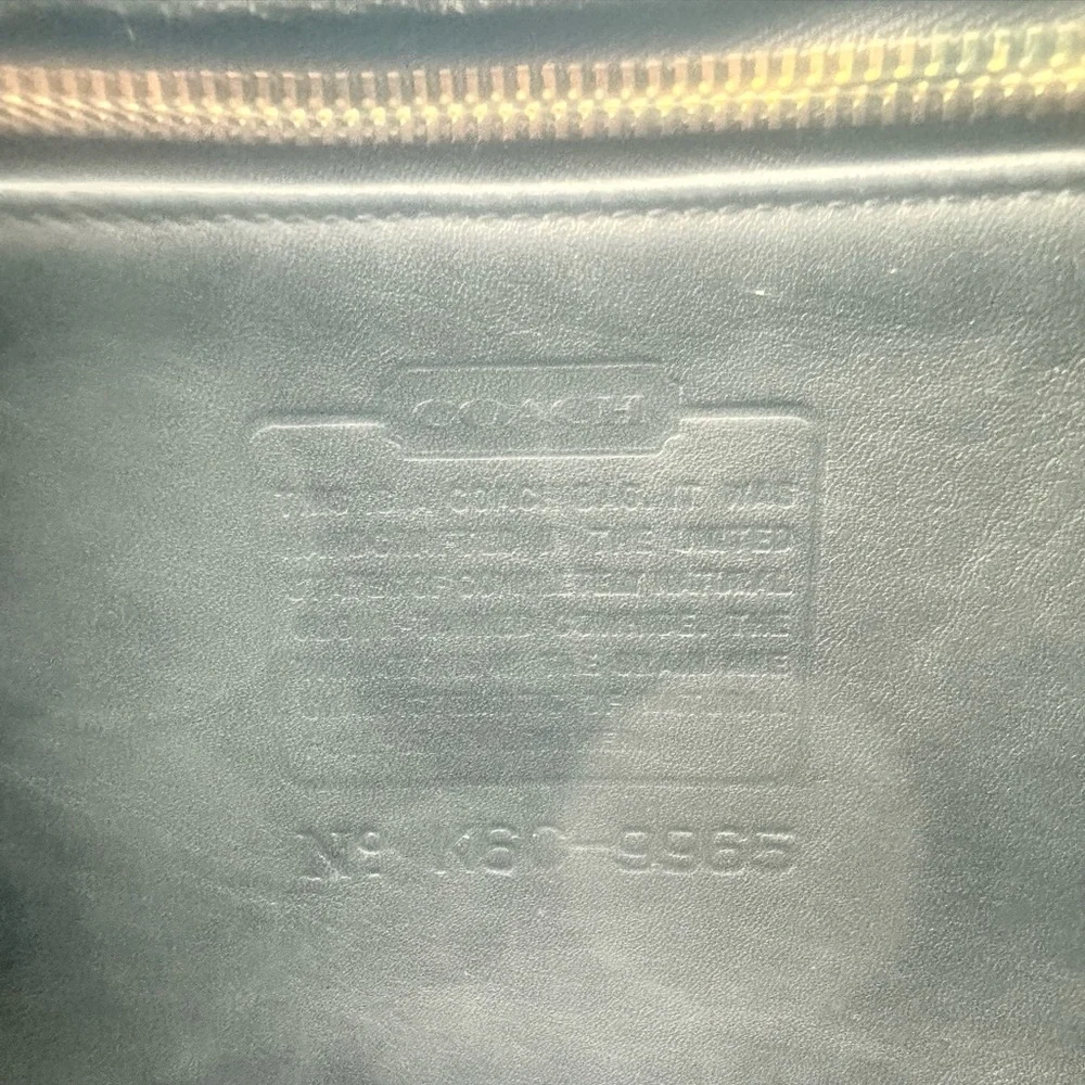 Vintage Coach legacy Small Flap - Picture 15 of 17